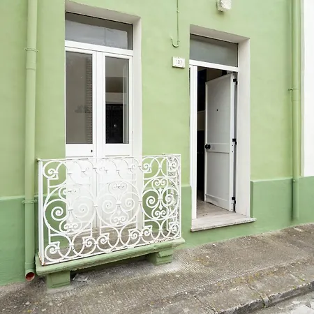 Guesthost - Meraki House In Apartman *